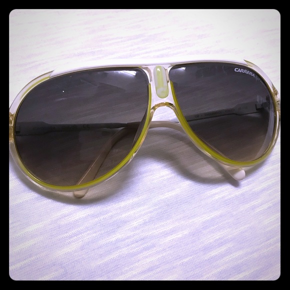 Carrera unisex neon yellow/green Sunglasses - Picture 7 of 7